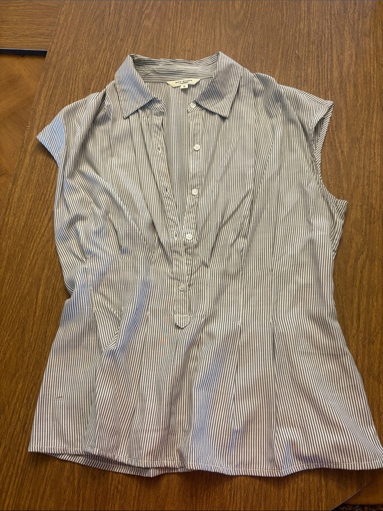 Max Studio Tops - Max Studio Navy & White Pinstripe Cap Sleeve Button-Front Top